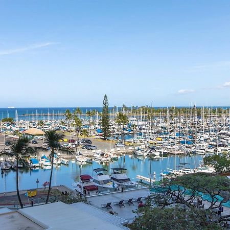 @ Marbella Lane - Oceanview Suite Steps To Beach ホノルル エクステリア 写真