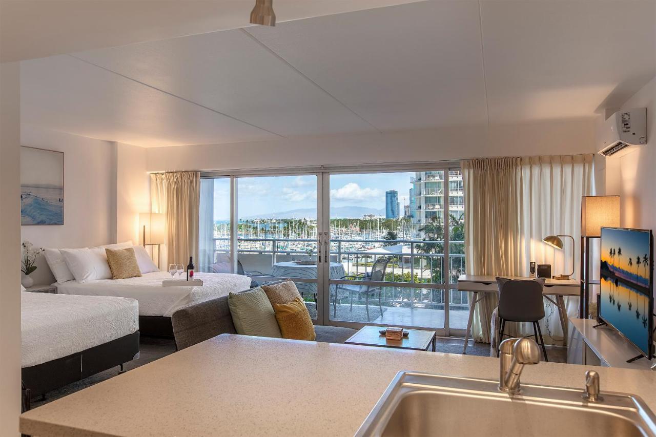 @ Marbella Lane - Oceanview Suite Steps To Beach ホノルル エクステリア 写真